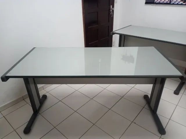 Mesas de Escritório (com vidro) - Foto 3