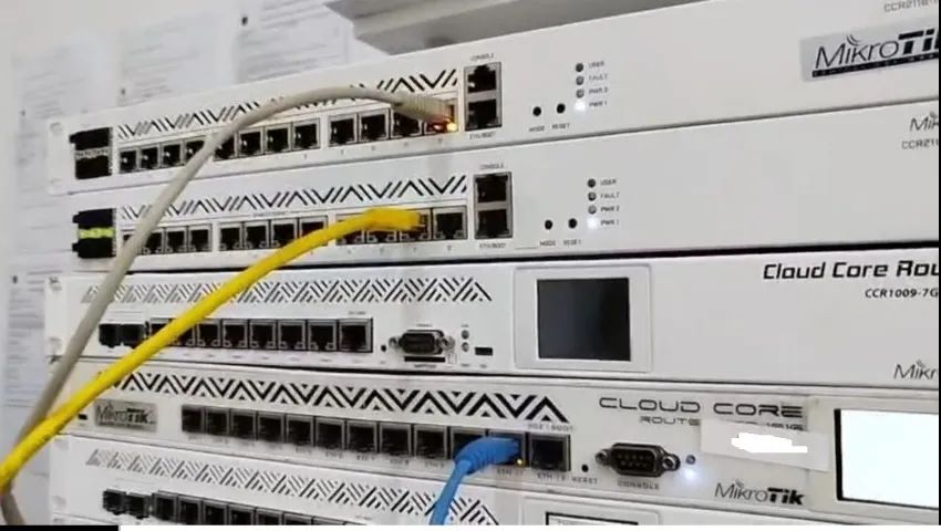 A nova versão revisada do Mikrotik Router  CCR 2116 , CCR 2216 Travadas - Foto 4