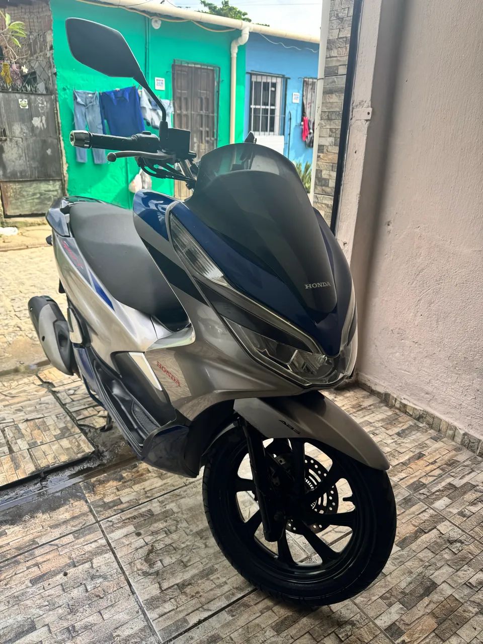 PCX ano 2021 - Foto 2