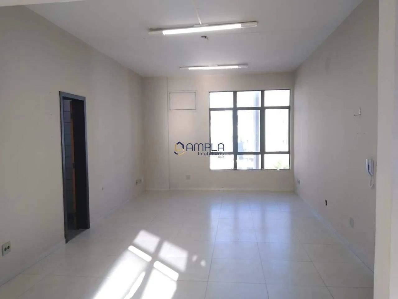 Sala Comercial - Bairro Buritis - Belo Horizonte/MG