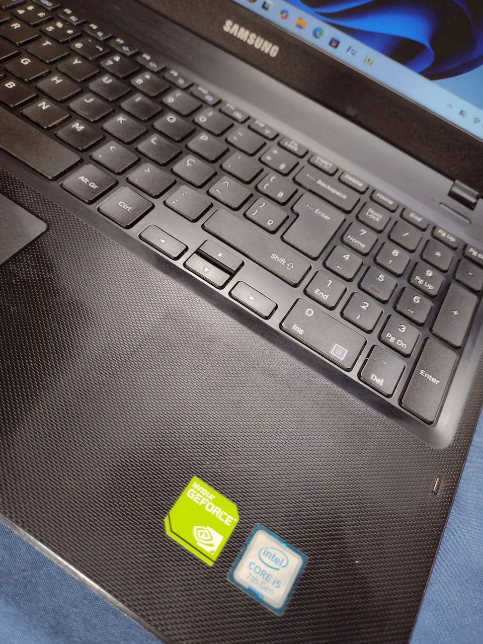 * POTENTE Notebook i5 *C/VIDEO DEDICADO * - Foto 3