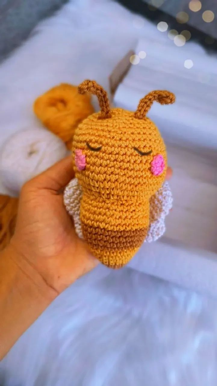 Abelha amigurumi (crochê) - Foto 2