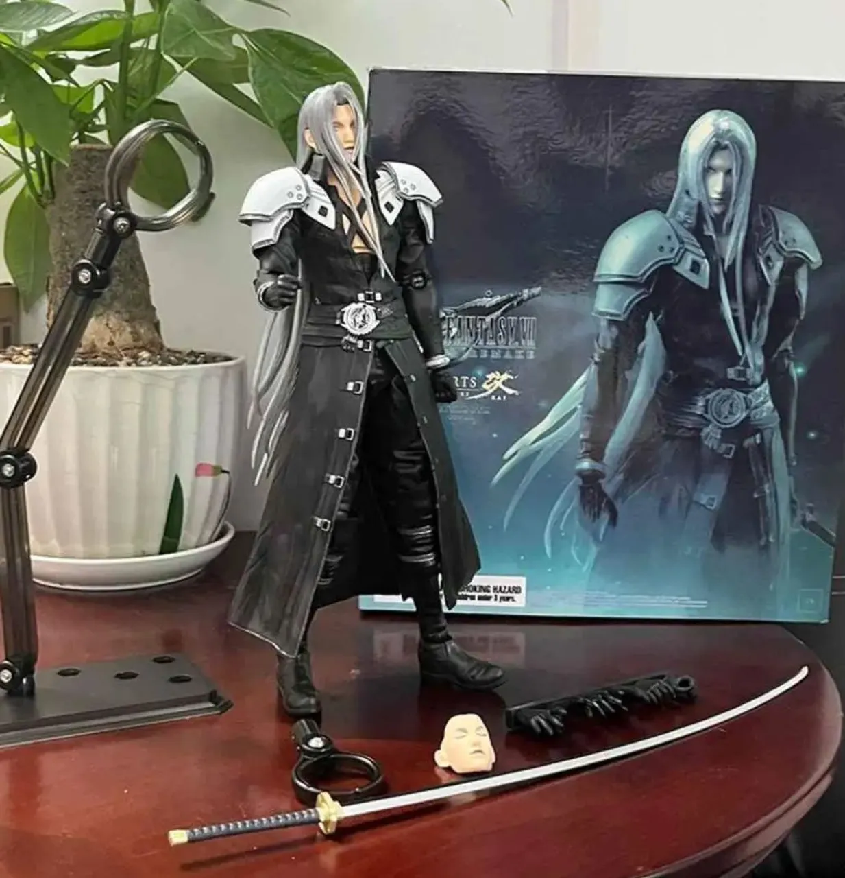 Rufus shinra play arts Kai final fantasy VII advent children