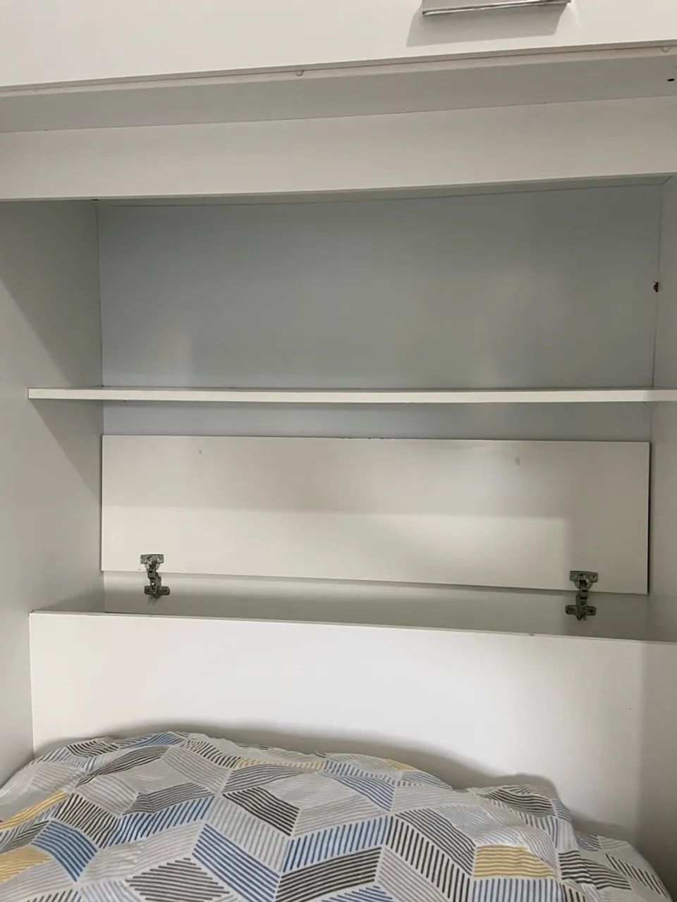 Guarda Roupa com Cama Solteiro - Foto 4