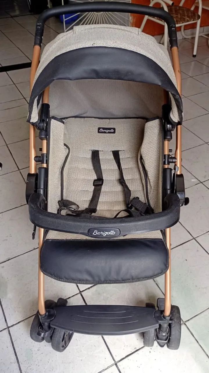 Carrinho de Bebê SEMINOVO - Foto 2