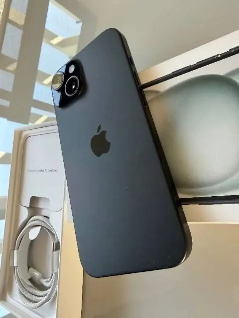 iPhone 15