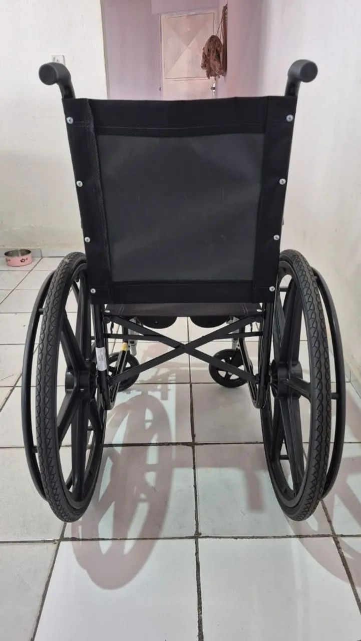 Cadeira de rodas - Foto 3