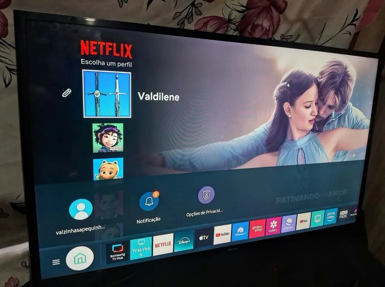Smart 32 Samsung TINZEM UTRA HDR  - Foto 2