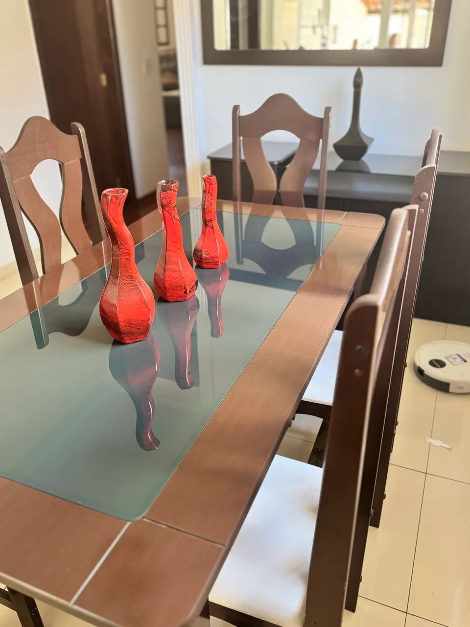 Conjunto Sala de Jantar Completo - Mesa com 6 Cadeiras + Buffet + Espelho - Foto 3
