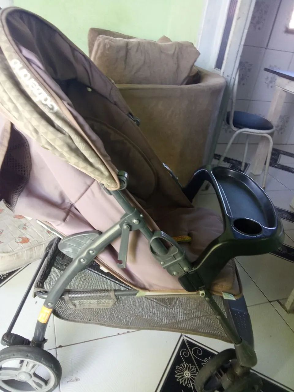 Vende-se carinho de bebê  - Foto 3