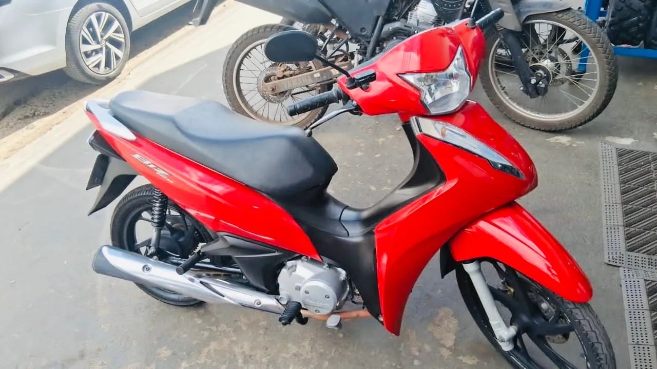 Biz EX 125 ano 2022 - Foto 3