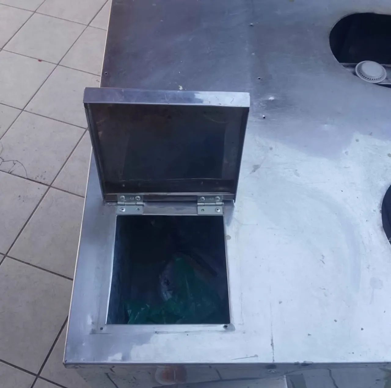 Carrinho de caldos já com as panelas de barro - Foto 3