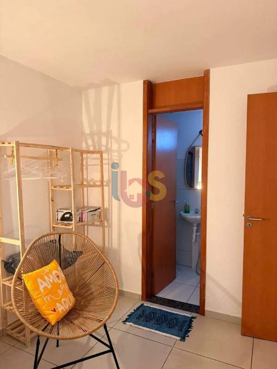 Alugo Apartamento 2/4 com Varanda - Foto 4