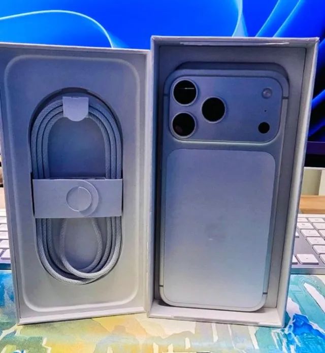 Iphone 17 Pro Max 1Tb - Silver - Anatel Chip Físico - Foto 2