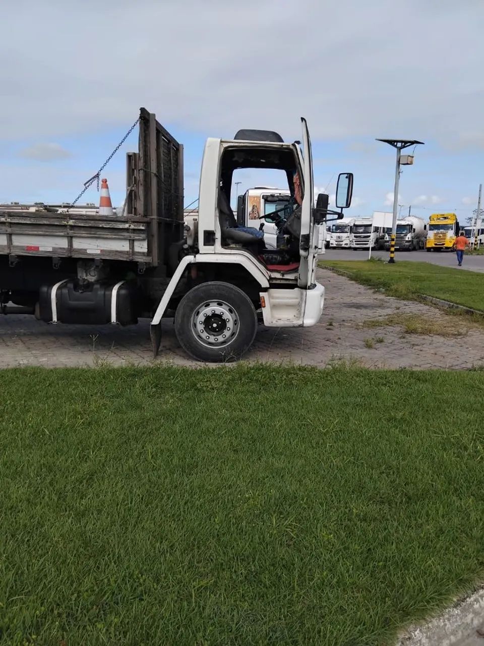 Caminhão Ford Cargo 1622 - Foto 5