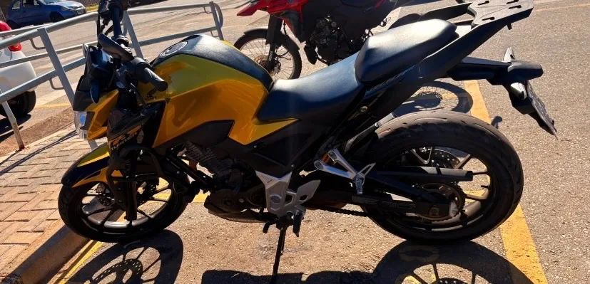 CB300 ABS baixo km - Foto 2
