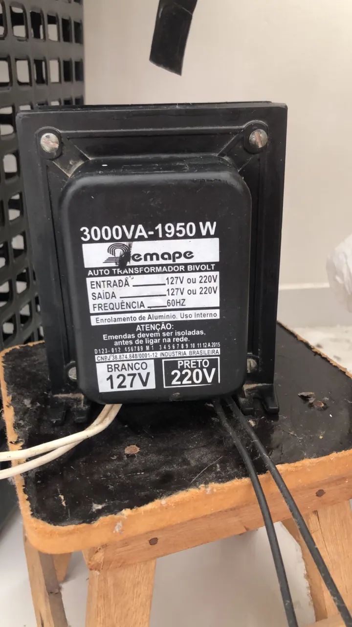 Transformador de energia 3000Va.