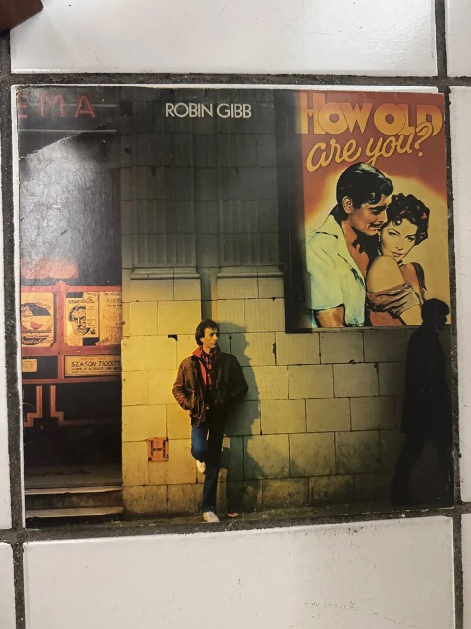 Disco vinil How Old Are You? de Robin Gibb