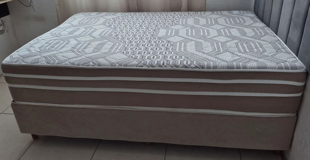 Cama box casal