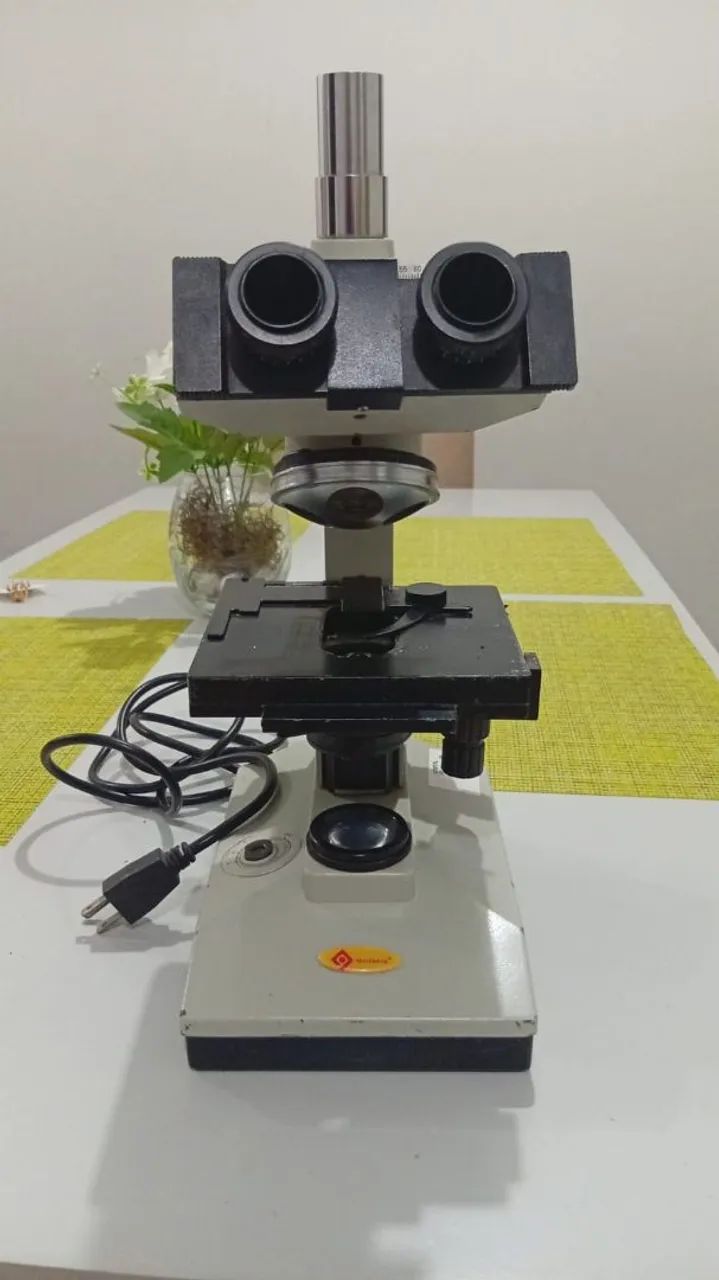 MICROSCÓPIO QUIMIS BINOCULAR - SEMI-NOVO/USADO - Foto 4
