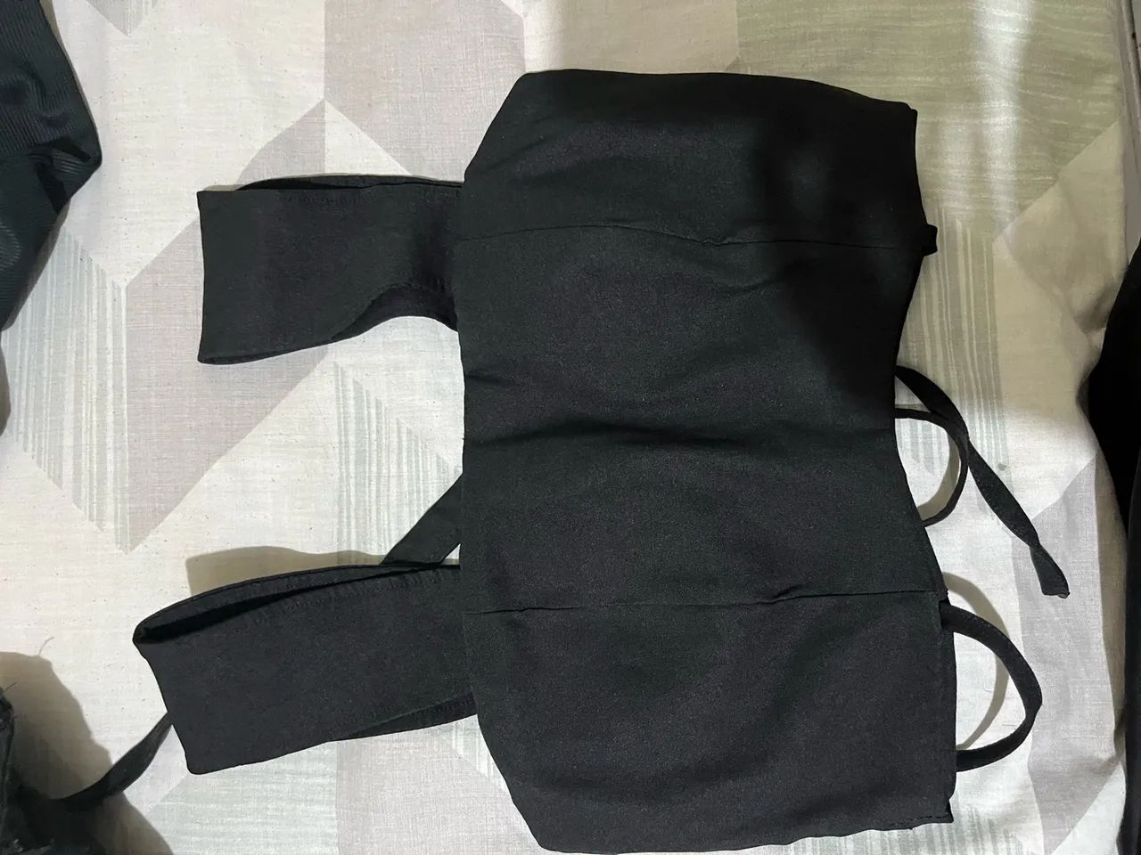 roupas (bazar) vendo ou troco  - Foto 5