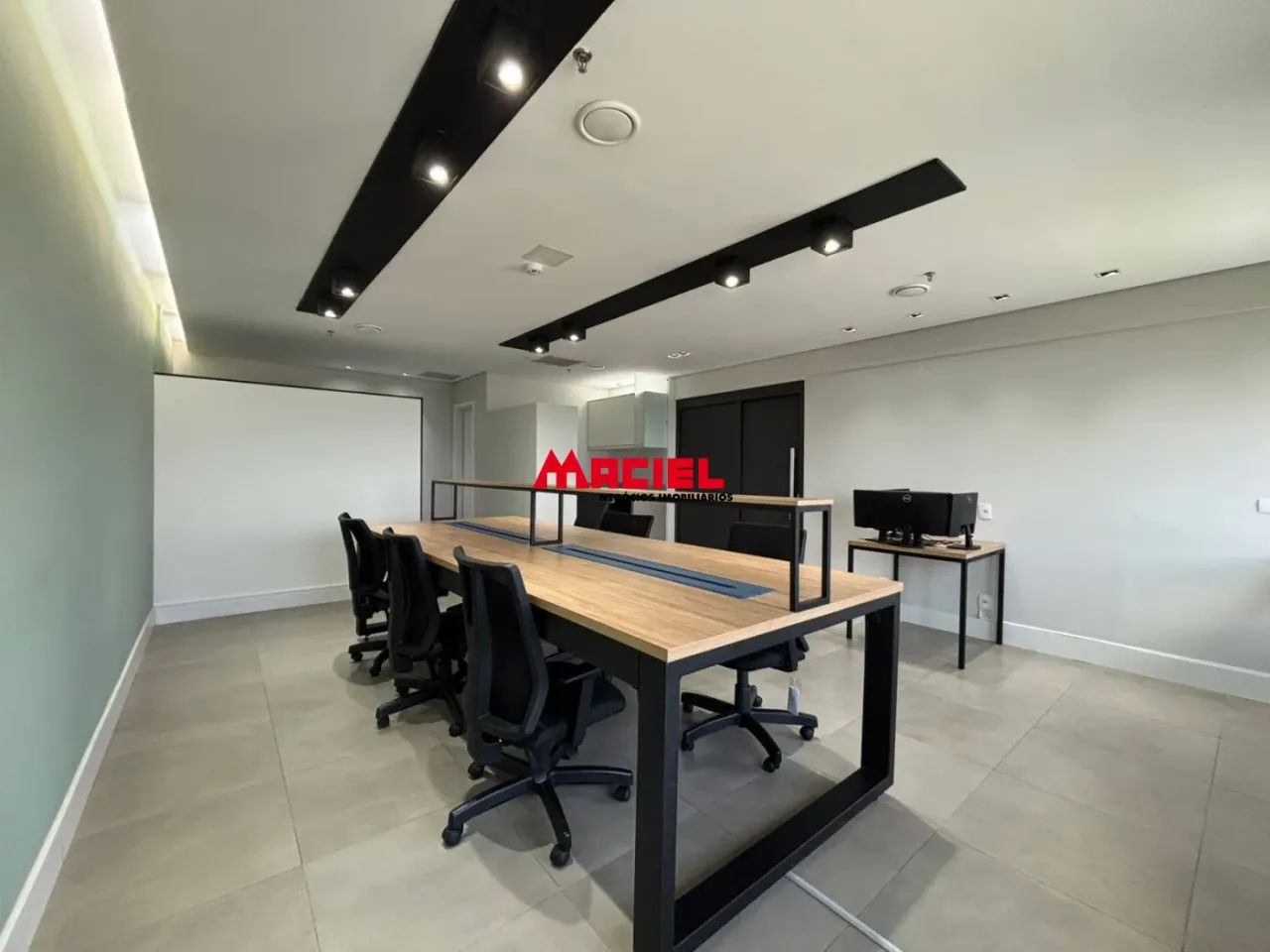 SALA A VENDA EM EXCELENTE PRÉDIO COMERCIAL NO JARDIM AQUARIUS - Foto 4