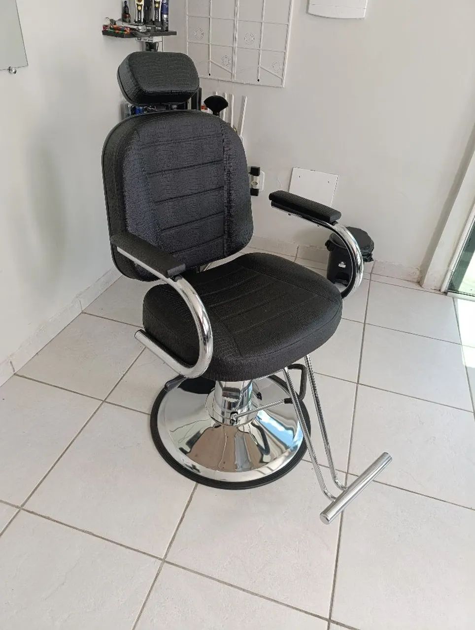 New Barber Chair for Beauty Salon