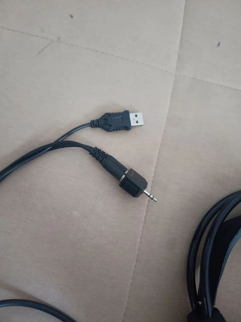 Fone de ouvido com fio - Foto 2