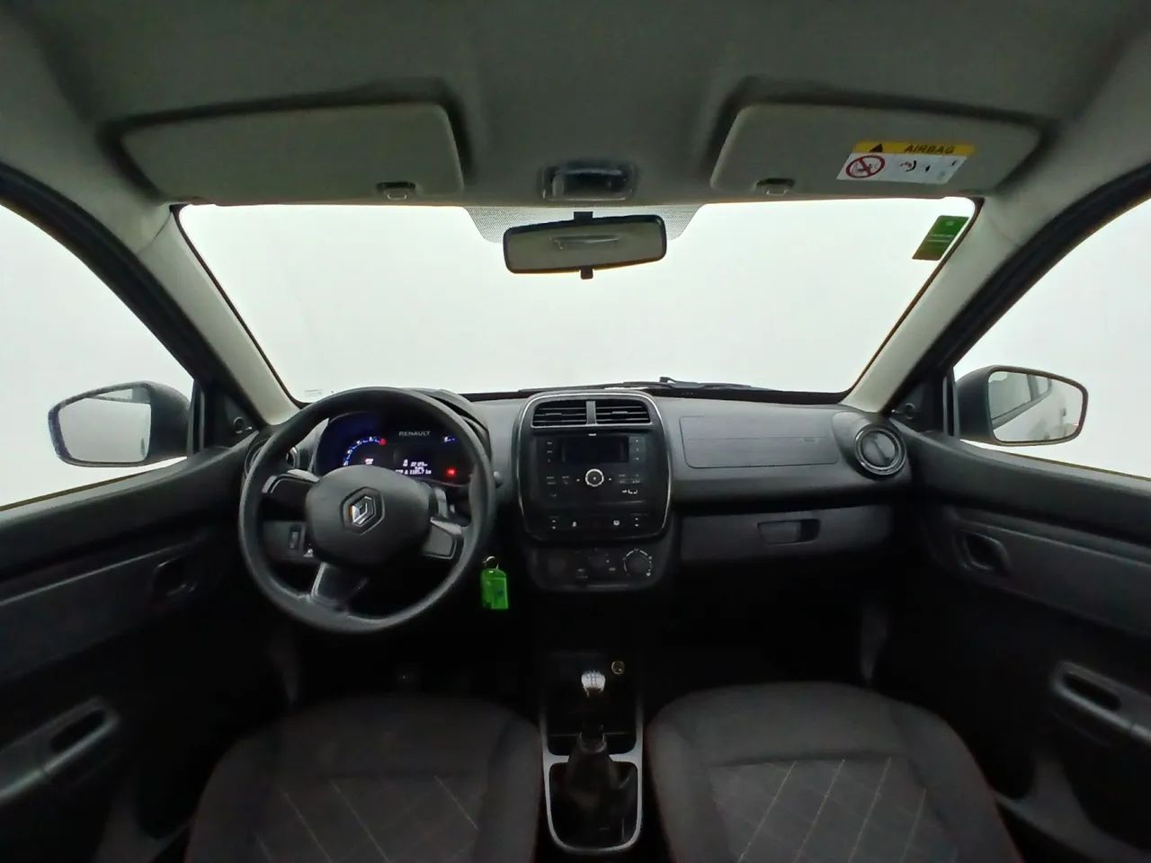 Renault Kwid 1.0 Zen, foto 15 de 18