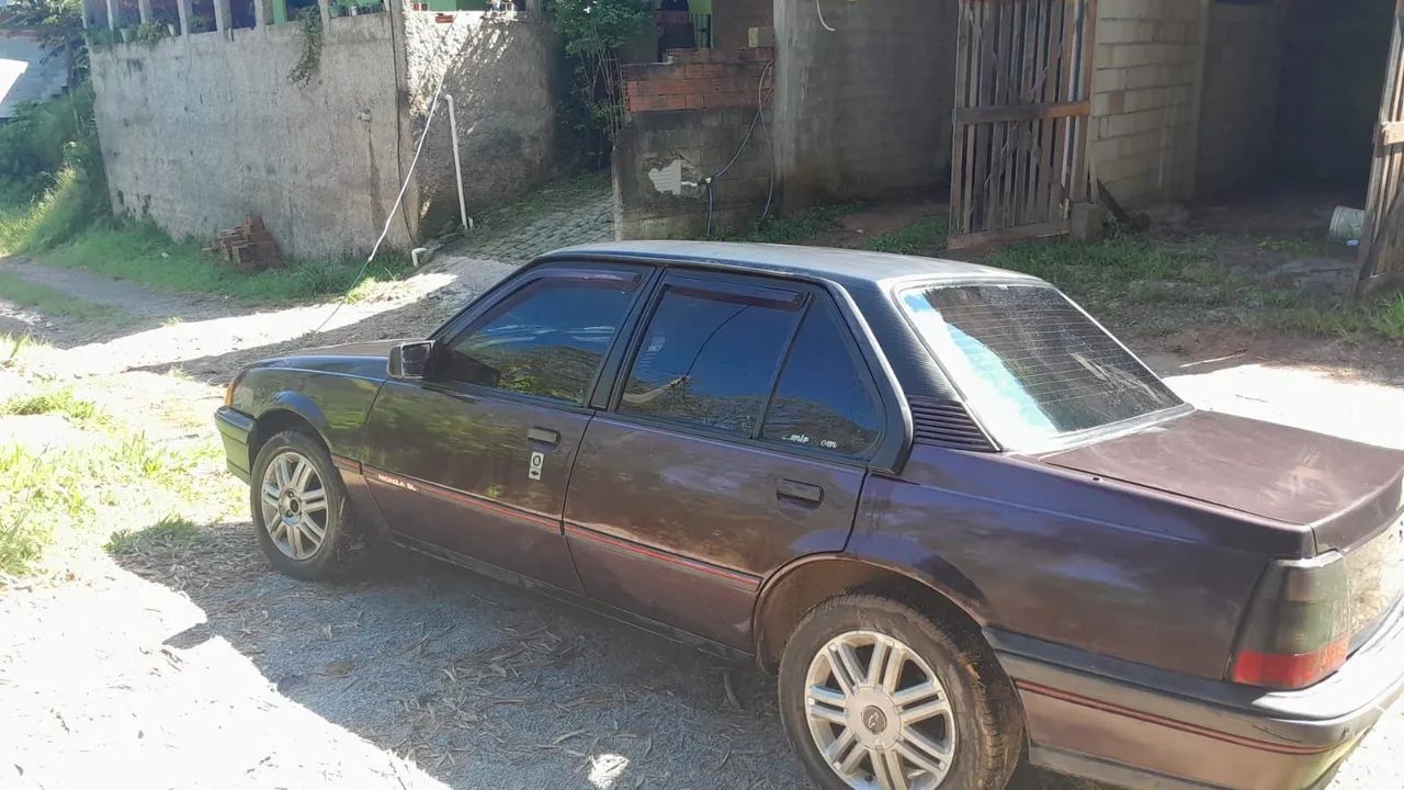 Chevrolet Monza Monza Classic SE 2.0 /MPFI e EFI 2p e 4p 1991