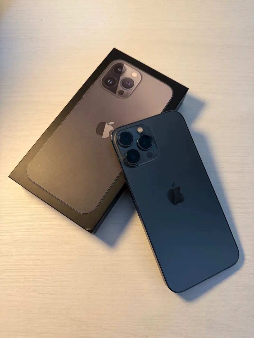 iPhone 13 Pro Max - Preto - 128gb - Celulares e Smartphones