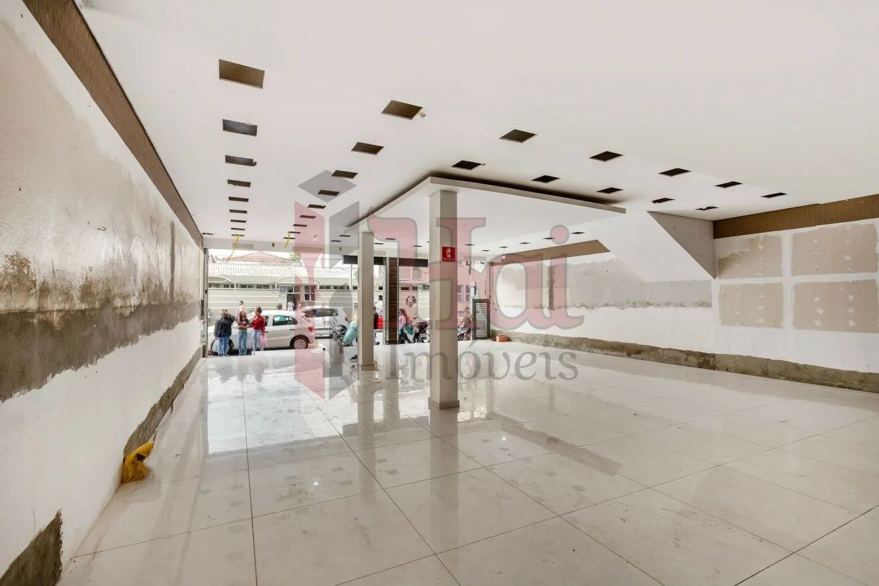 Loja térrea 300m2 na Rua João Mendes Jr em Francisco Morato