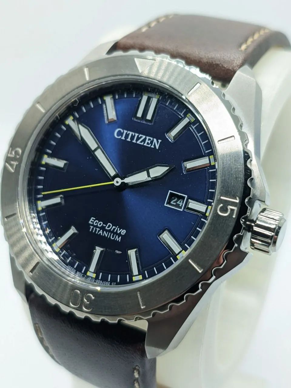 Relógio Citizen Brycen Super Titanium AW1840-09L - Foto 2