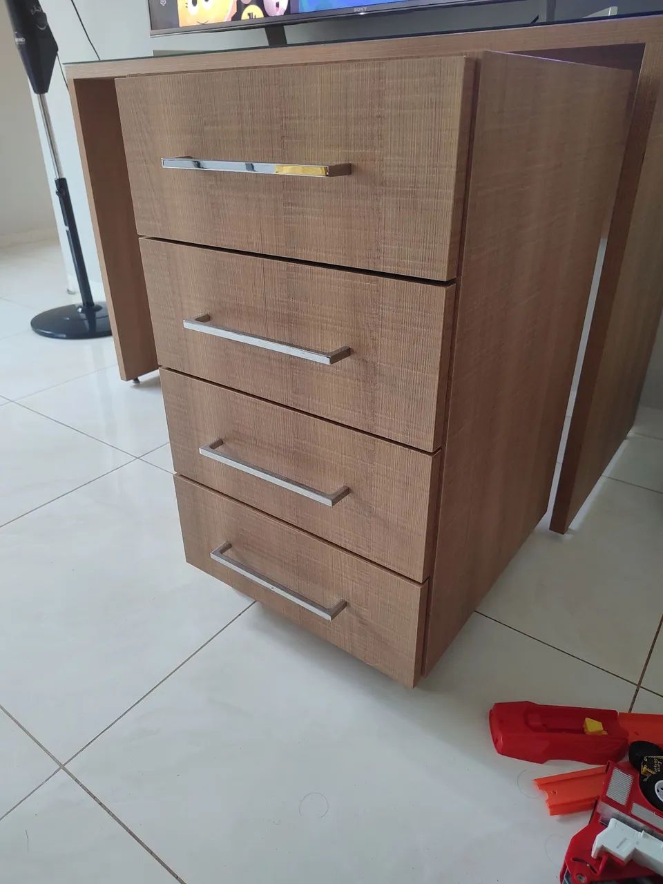 Escrivaninha e gaveteiro MDF  - Foto 4