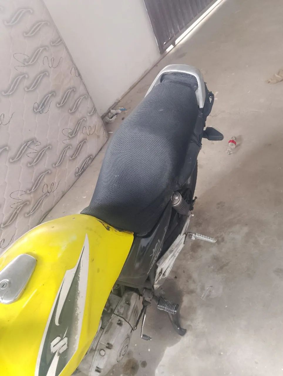 Moto Suzuki  - Foto 3
