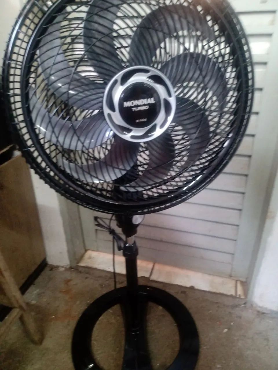 Ventilador de coluna 110v  - Foto 3