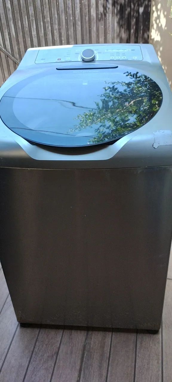 Máquina de lavar Roupas Brastemp 11-Kg Usada?