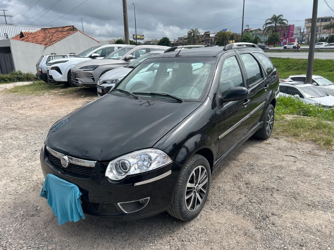 Fiat Palio Week. Attractive 1.4 Fire Flex 8V 2013 - Foto 2