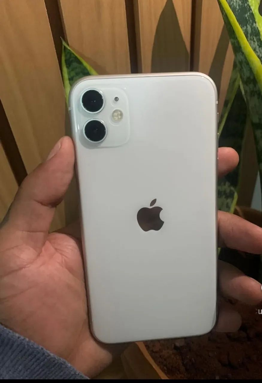 iPhone 11 