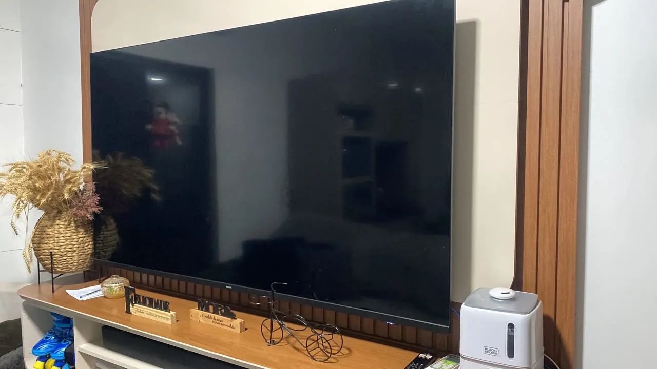 Vendo televisão 70 polegadas 