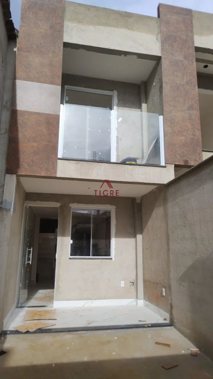 Casa Geminada Duplex com Entrada Independente à Ve