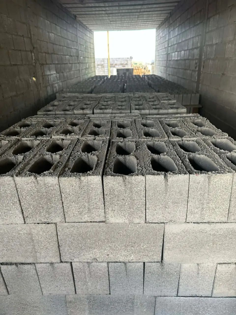 Concrete Blocks / Concrete Bricks Promotion – Hurry up and get your quote!