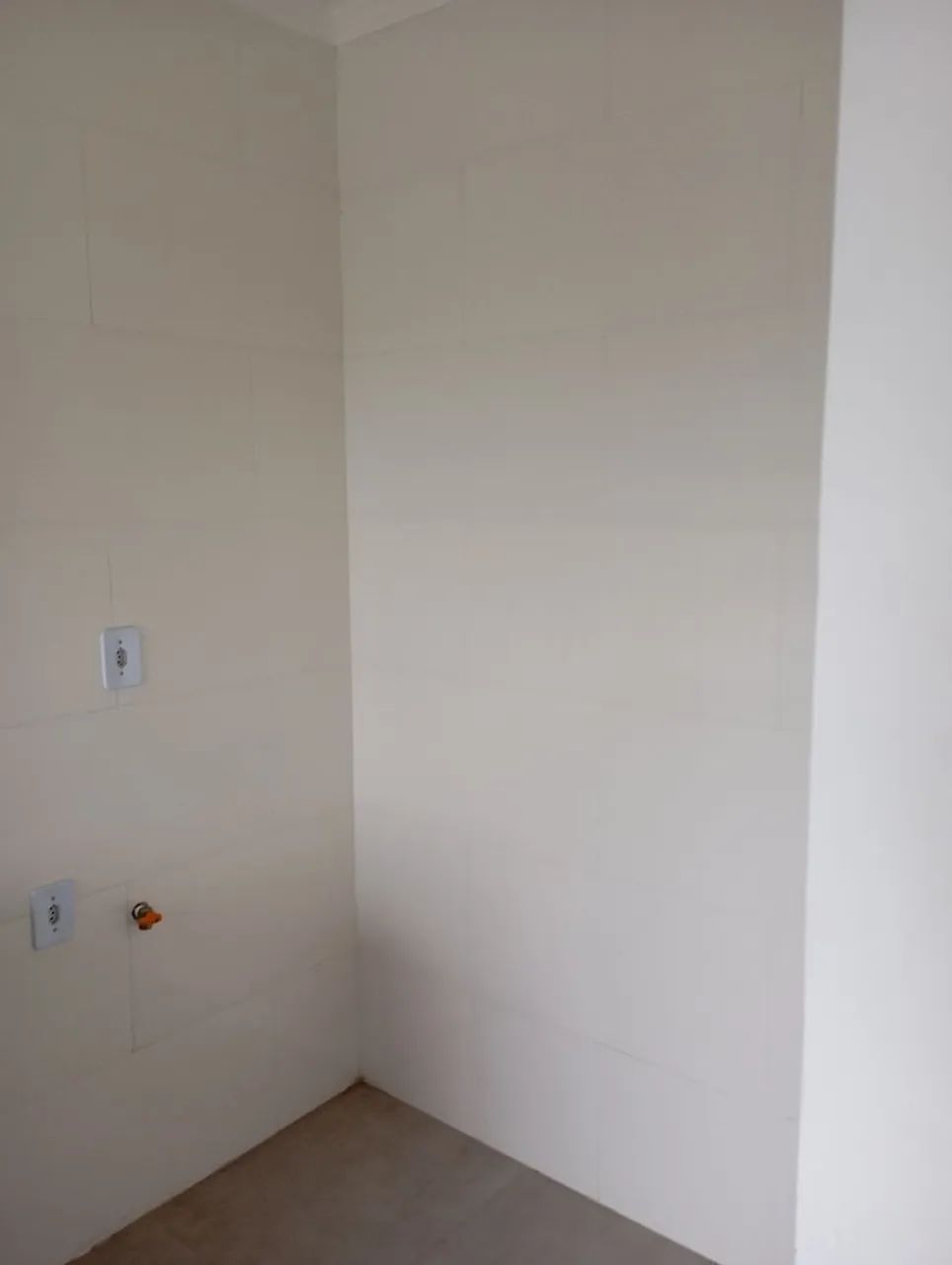 Alugo Apartamento novo com elevador e vaga coberta  - Foto 5