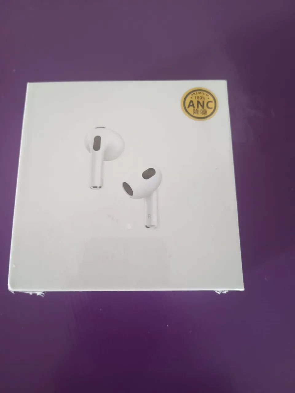 SELLING NEW HEADPHONES65724533712515123