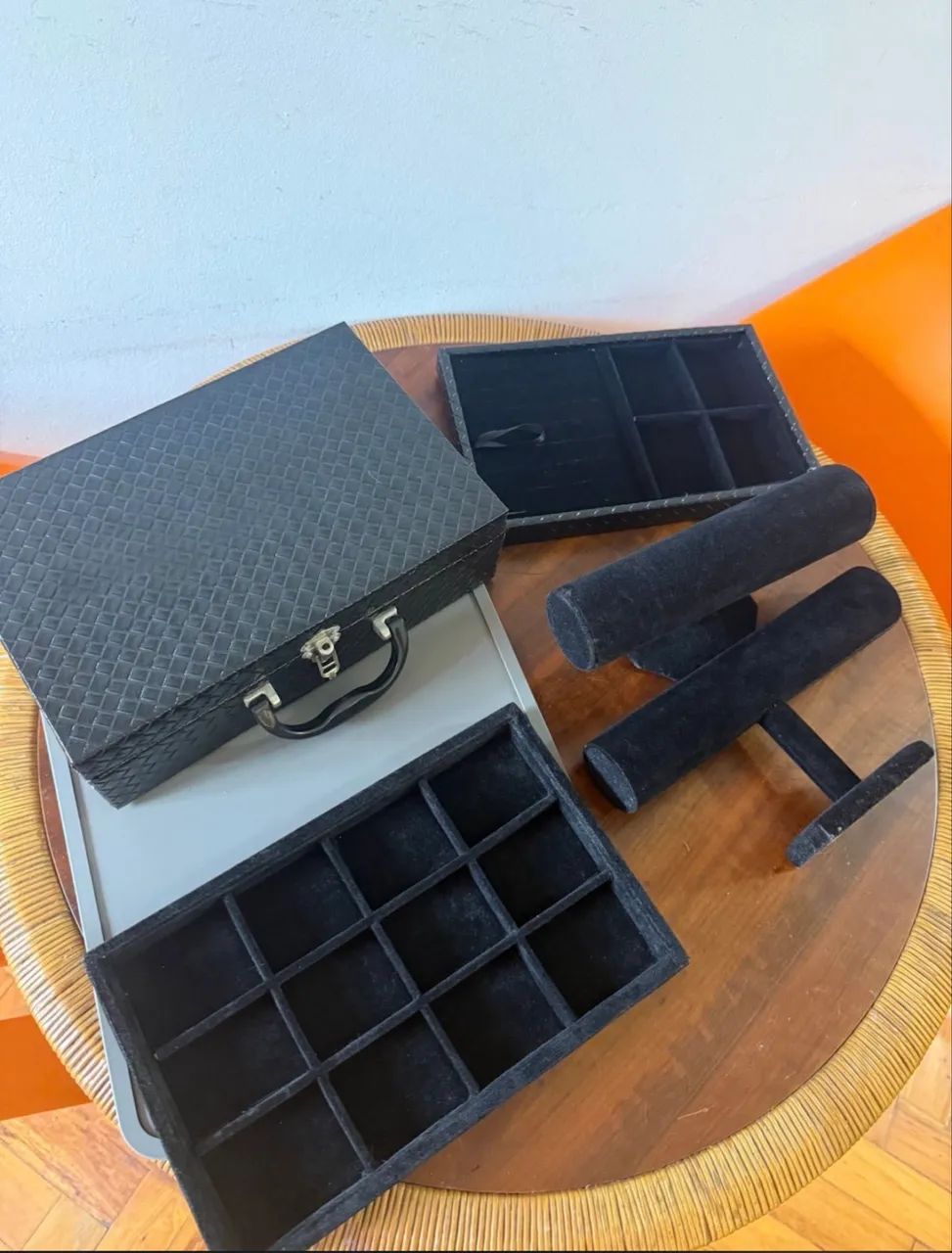Kit maleta e acessórios para venda de joias