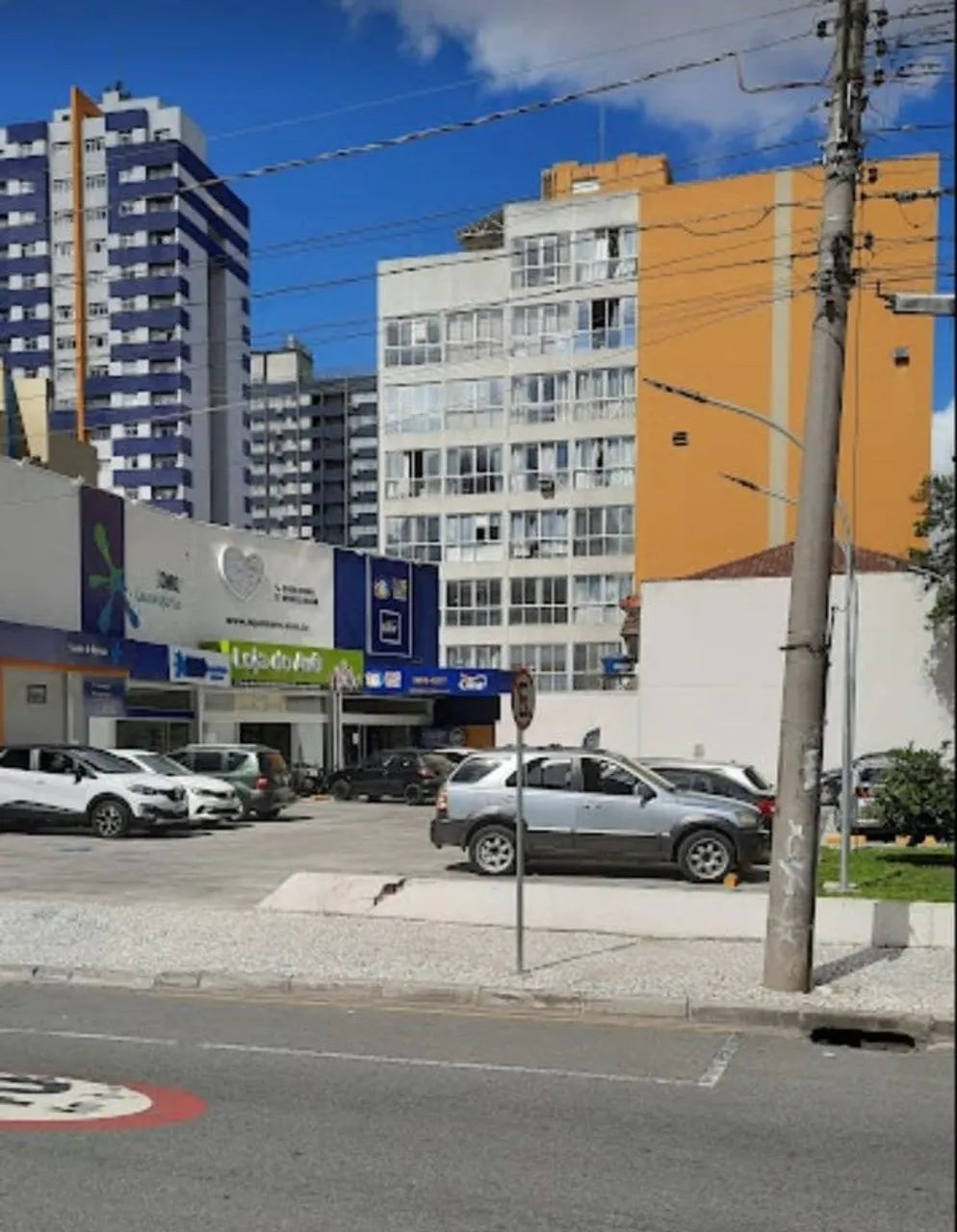 Foto - Curitiba - Cidade Industrial