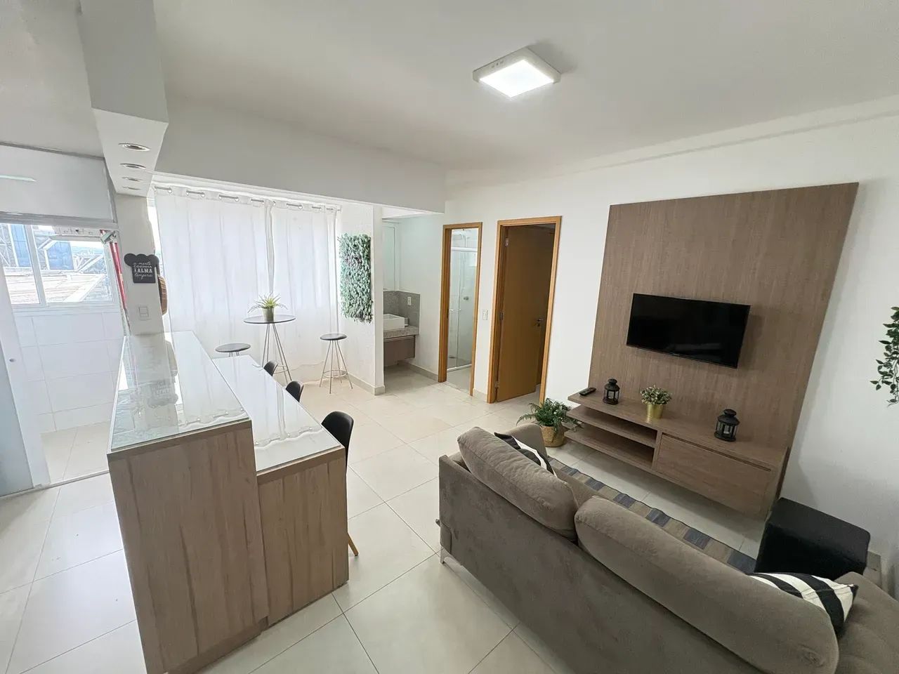 Alugo excelente apartamento no Lozandes - Foto 2