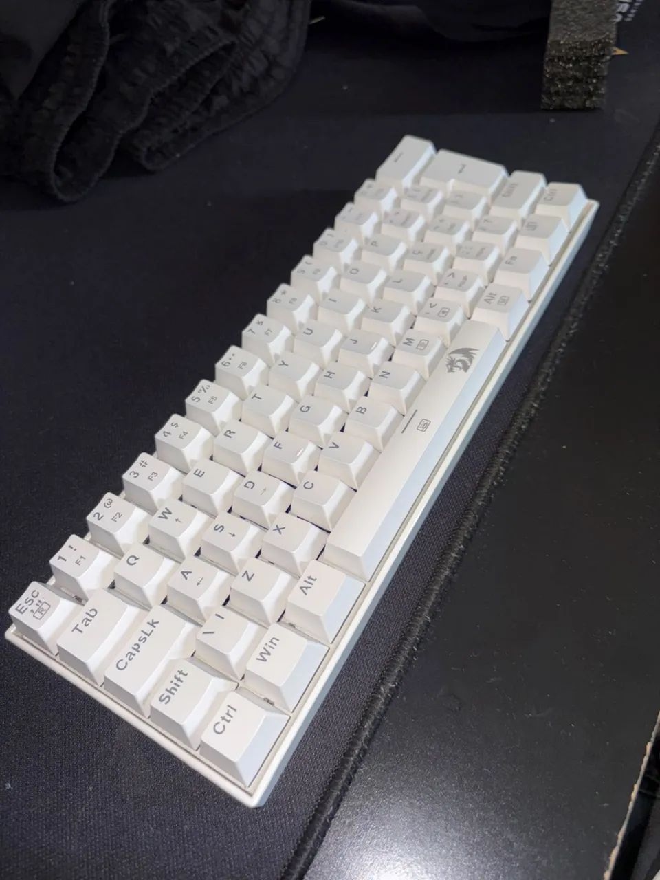 Teclado reddragon k630 rgb  - Foto 3