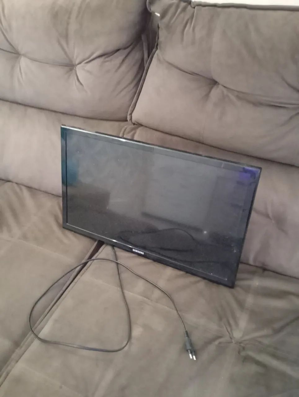 Tv monitor 20 pol