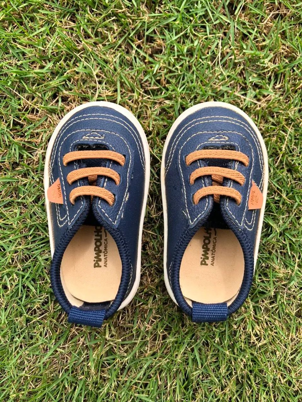 Tênis Pimpolho e tênis Adidas